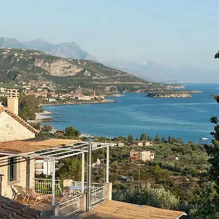 Notos Ξενοδοχείο με διαμερίσματα 2*