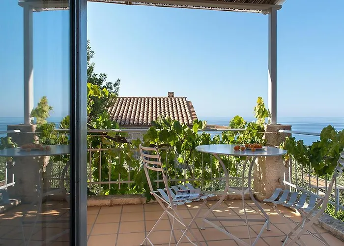 Apartahotel Notos Kardamyli